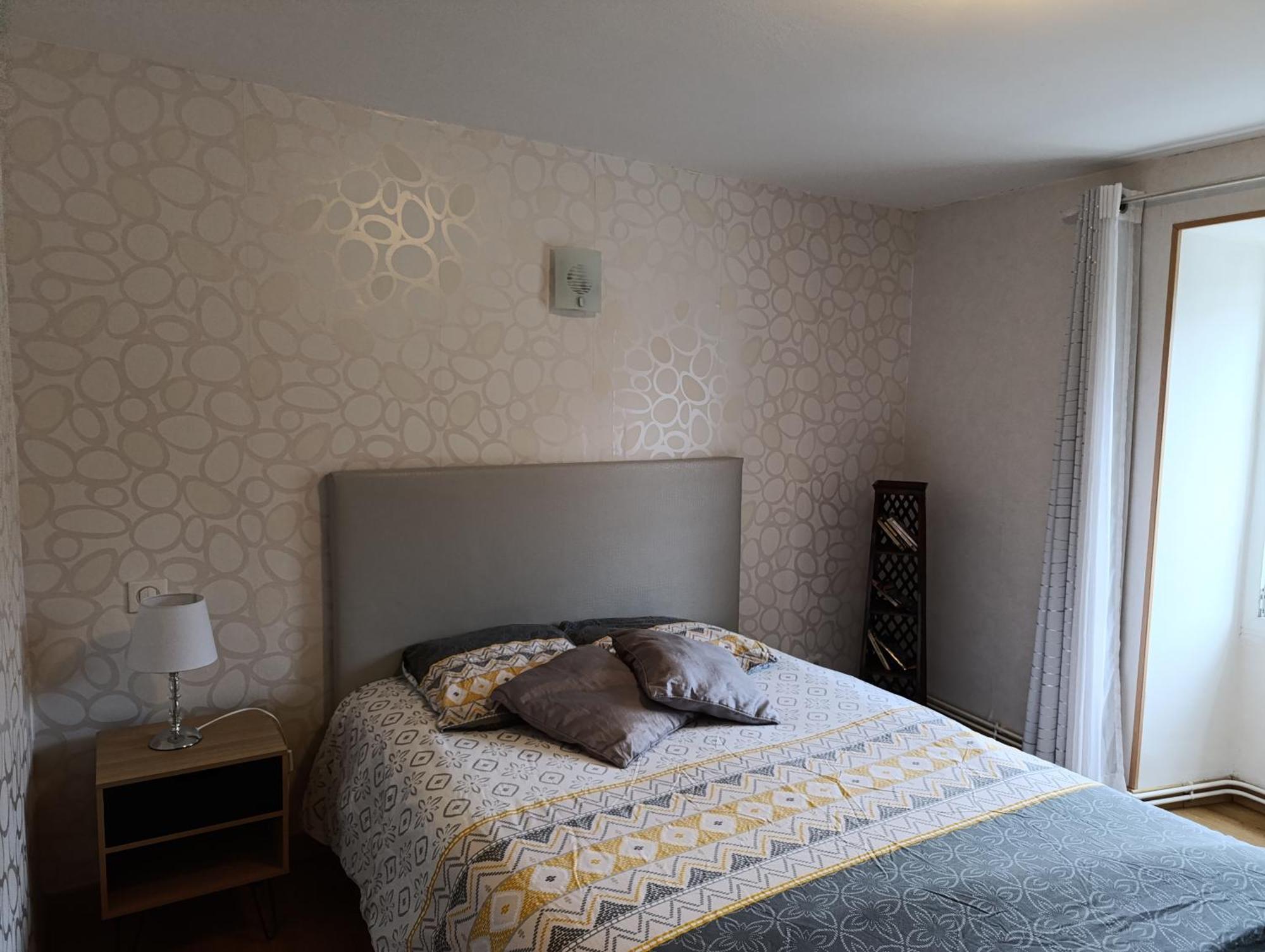 Maison de village spacieuse et agréable Saint-Georges-de-Luzençon Extérieur photo